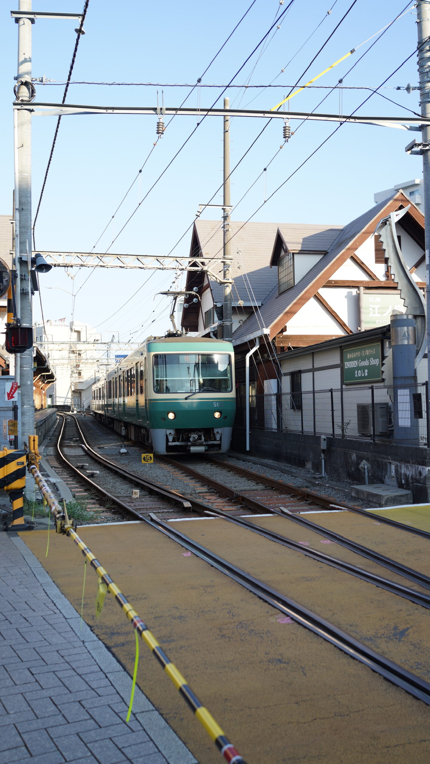 Bahn, Enoshima