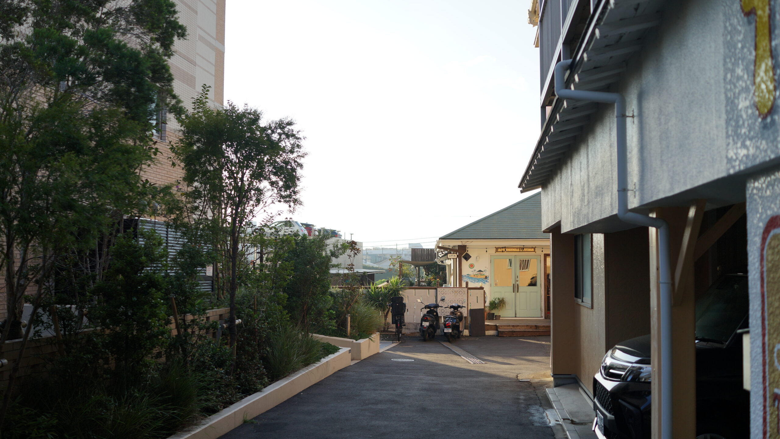 Ausblick durch Gebäude, Enoshima