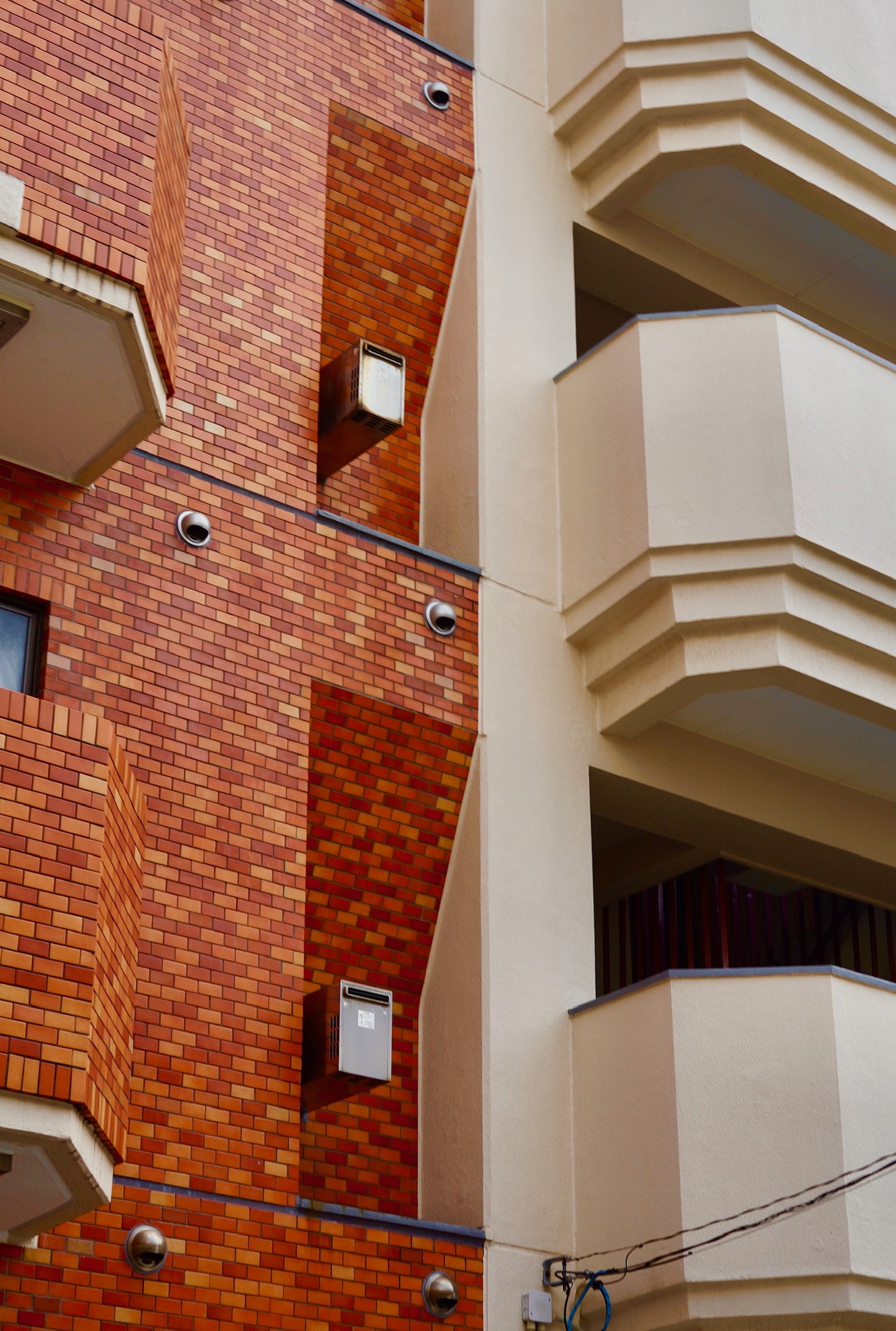 Huaswand, Otsuka, Tokyo