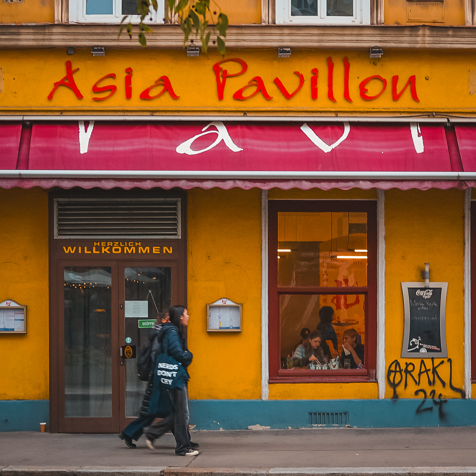 Asia Pavillion, Wien